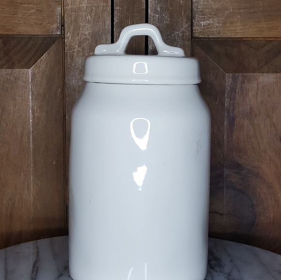 Rae Dunn Strawberry Swirl Canister - Picture 5 of 13